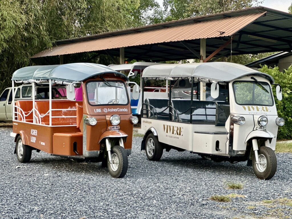 dg-รถตุ๊กตุ๊ก-red-white